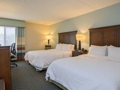 Hotel Hampton 3*